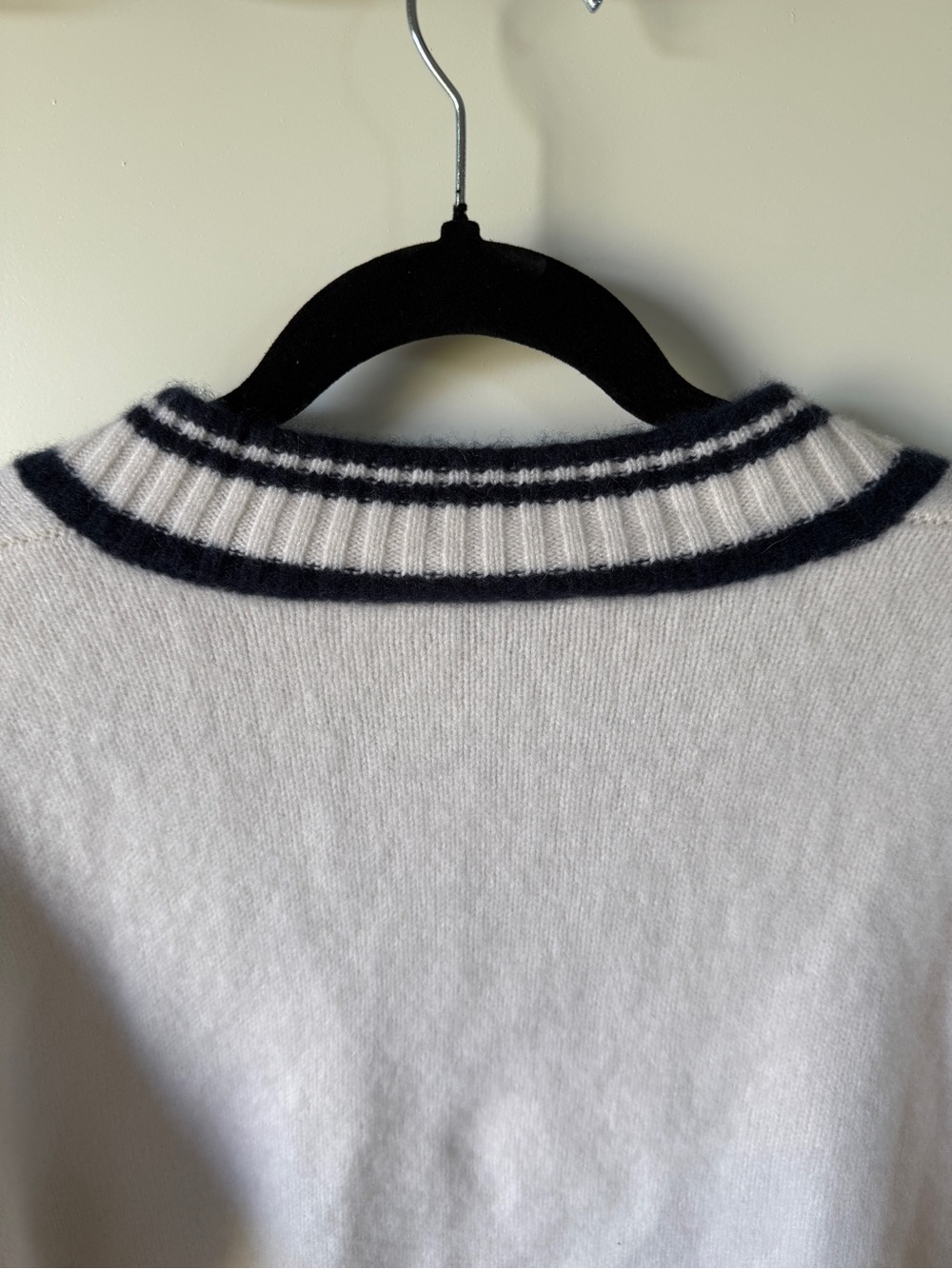 Reformation Cashmere Varsity Vneck Sweater Cream Navy XS - Picture 10 of 12